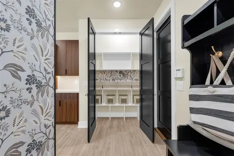 1910 Cloverlawn Avenue Orlando FL 32806
