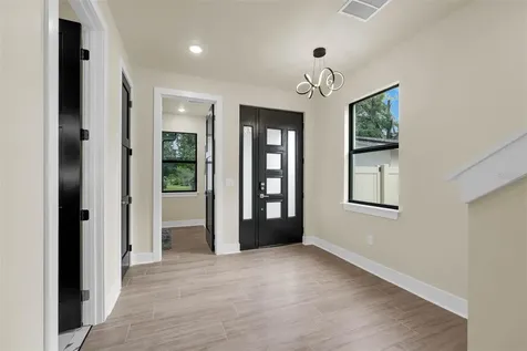 1910 Cloverlawn Avenue Orlando FL 32806