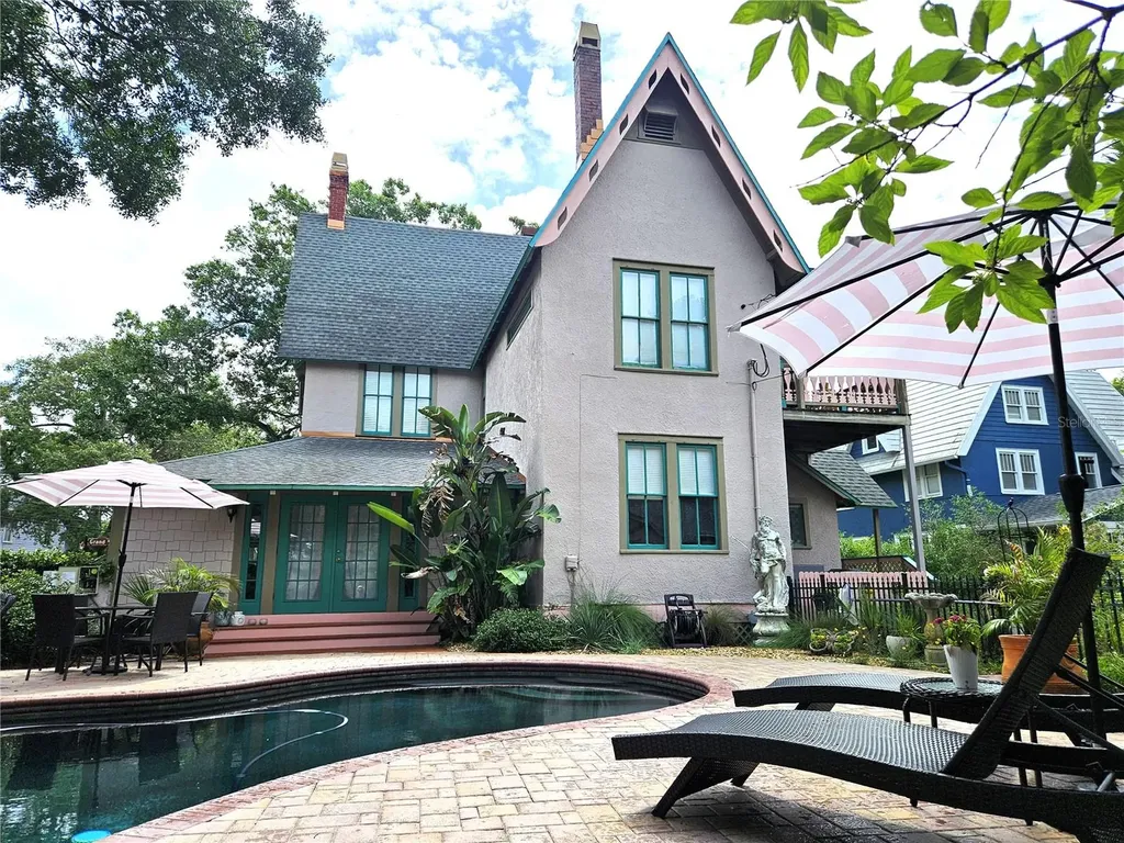101 Read Street Tarpon Springs FL 34689