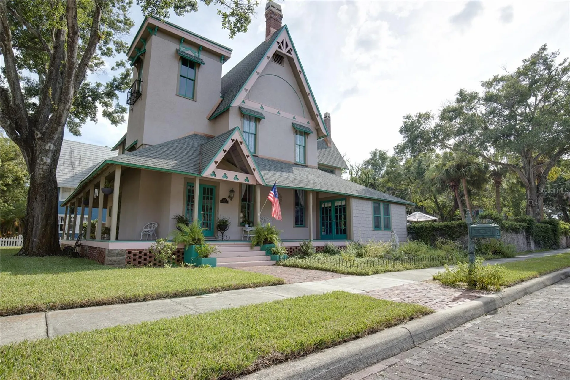 101 Read Street Tarpon Springs FL 34689