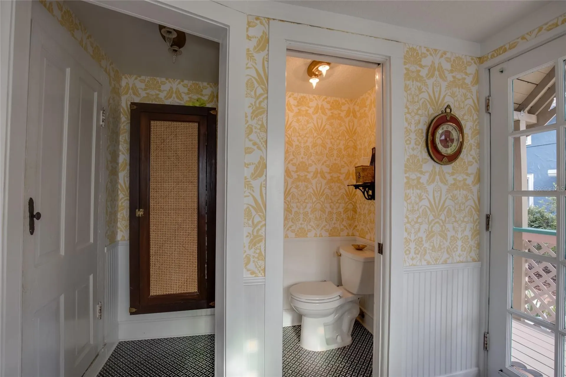 101 Read Street Tarpon Springs FL 34689