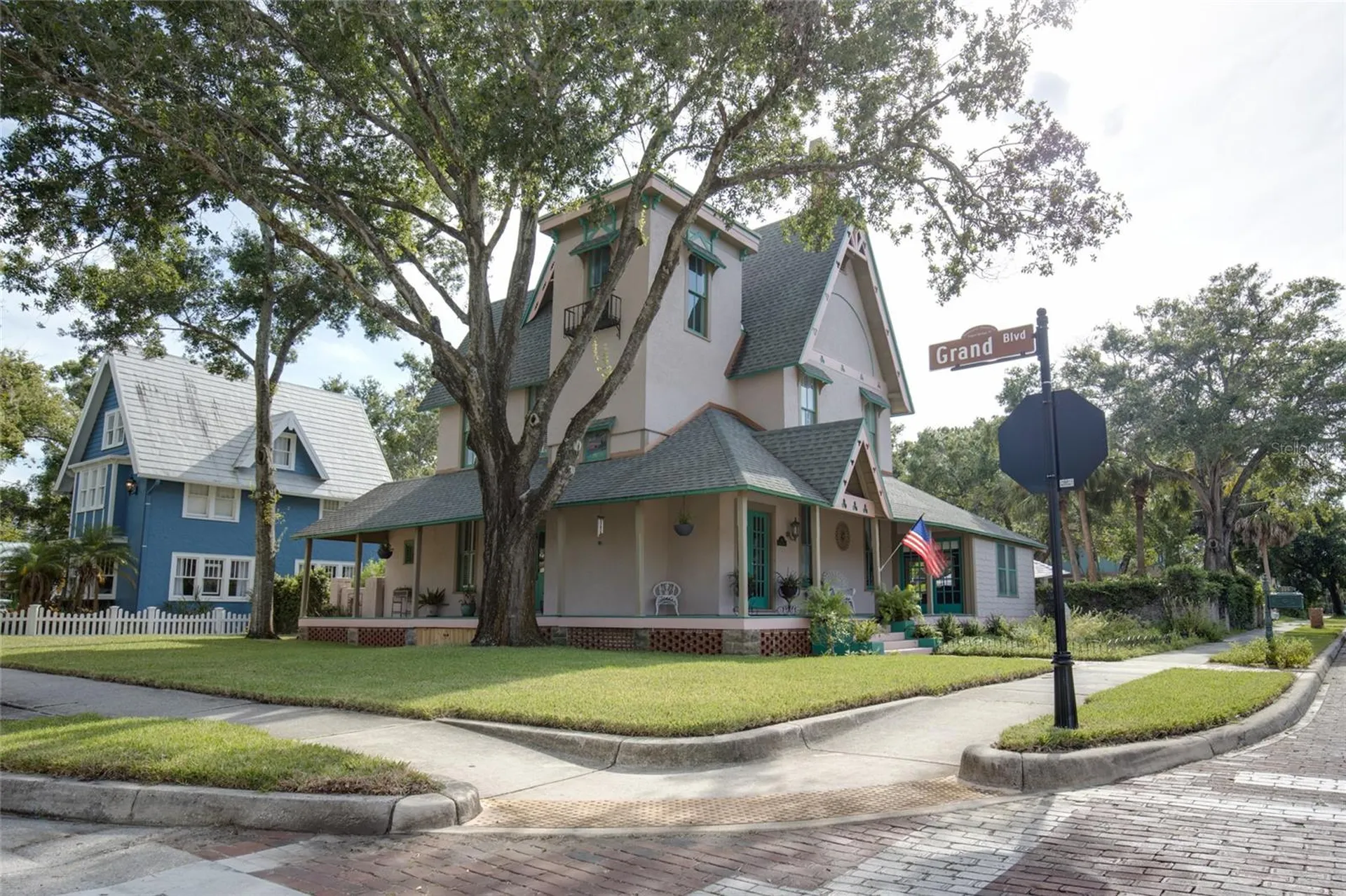 101 Read Street Tarpon Springs FL 34689