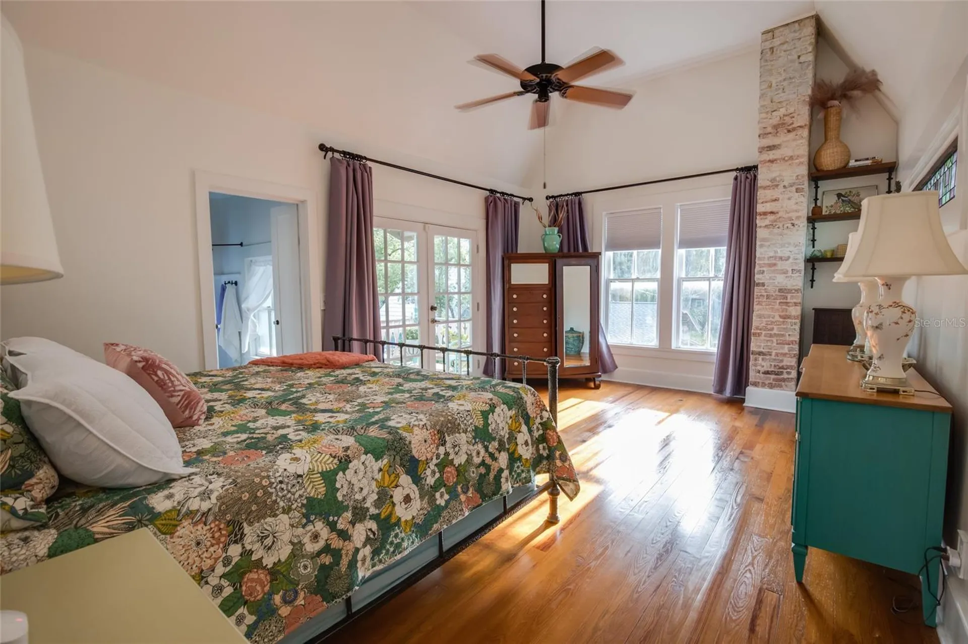 101 Read Street Tarpon Springs FL 34689