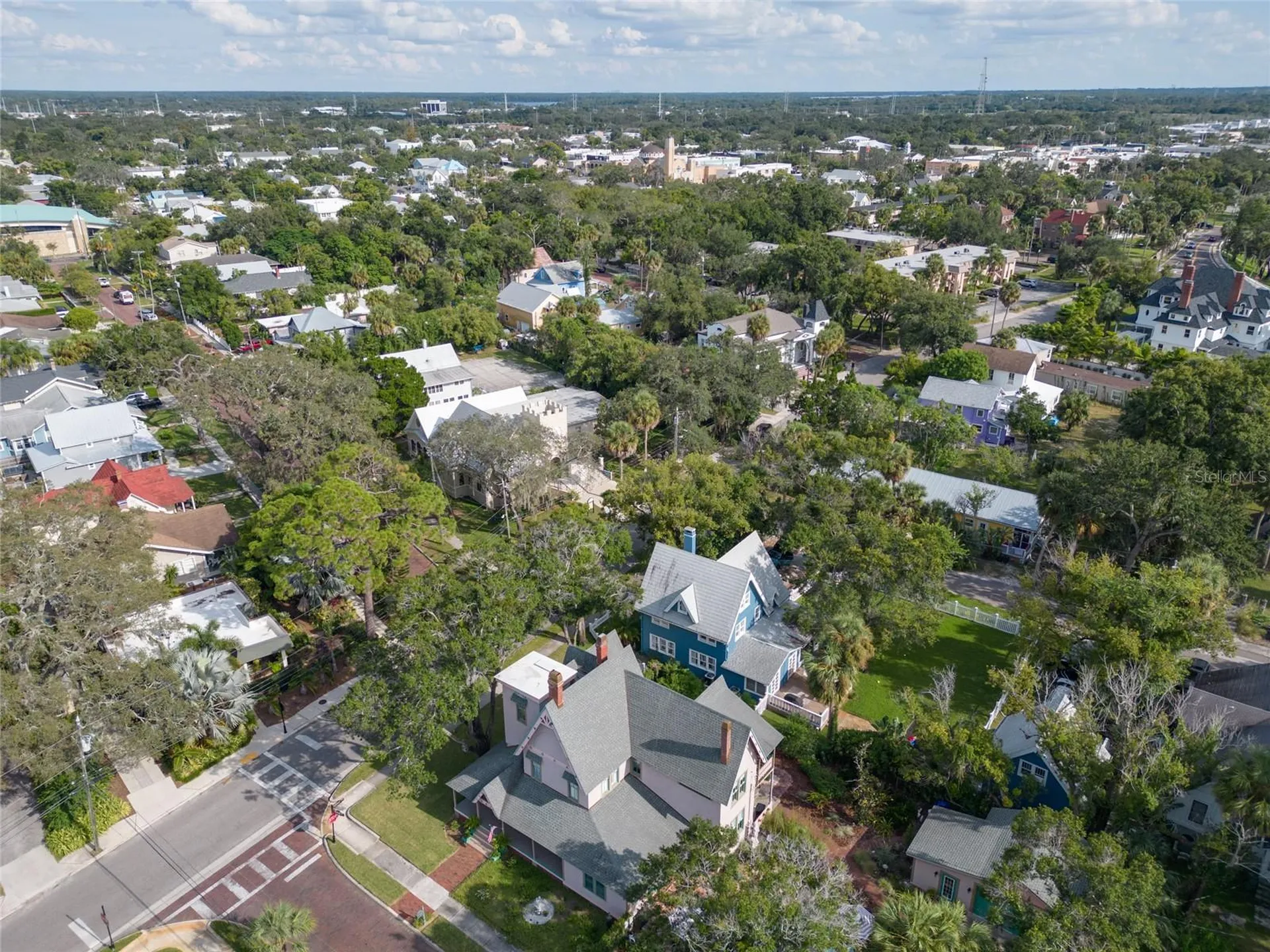 101 Read Street Tarpon Springs FL 34689