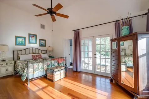 101 Read Street Tarpon Springs FL 34689