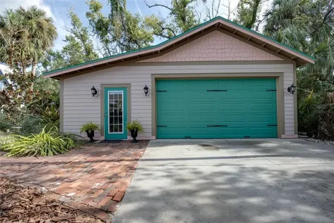 101 Read Street Tarpon Springs FL 34689