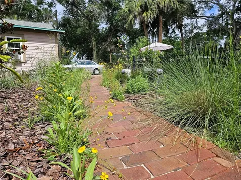 101 Read Street Tarpon Springs FL 34689