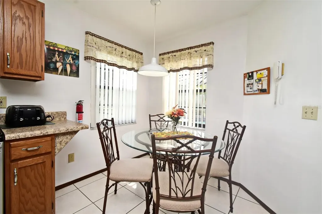 1438 Londra Lane Kissimmee FL 34744