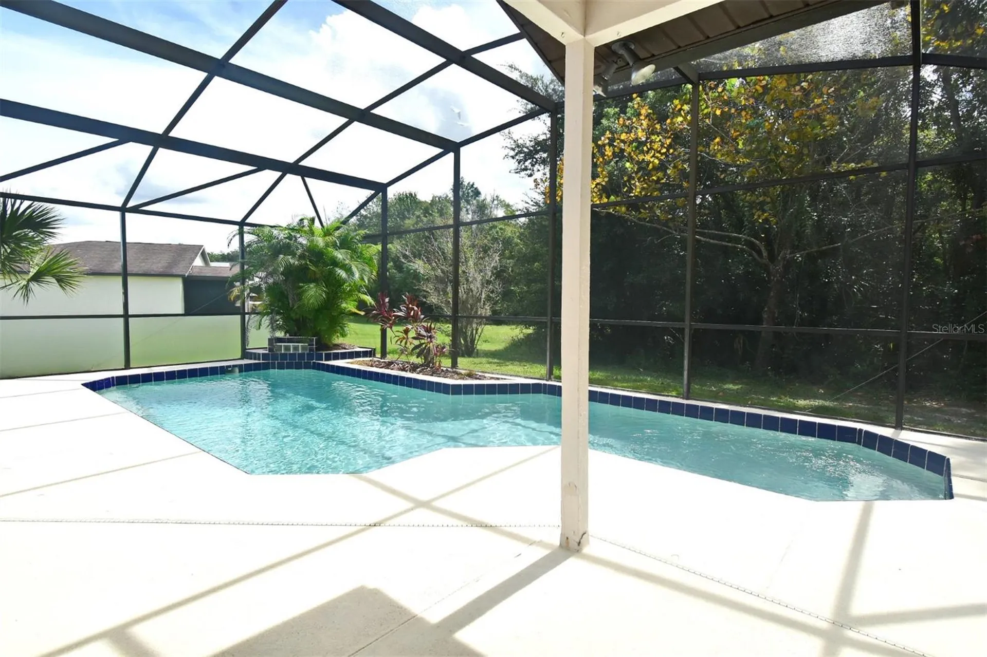 1438 Londra Lane Kissimmee FL 34744