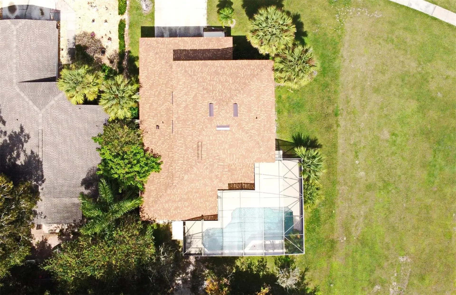 1438 Londra Lane Kissimmee FL 34744