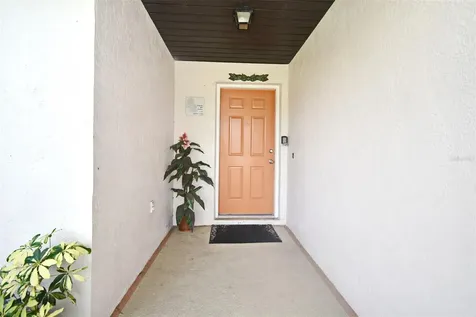 1438 Londra Lane Kissimmee FL 34744