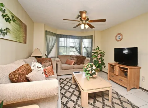 1438 Londra Lane Kissimmee FL 34744
