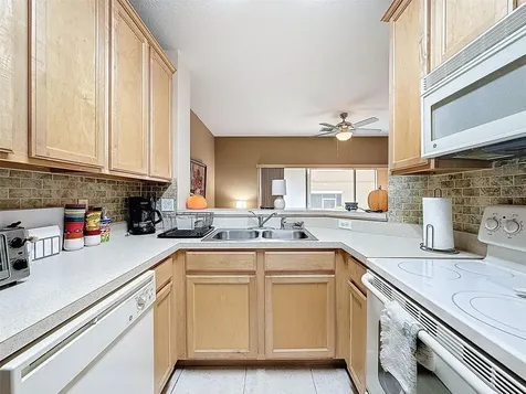 335 Bexley Drive Davenport FL 33897