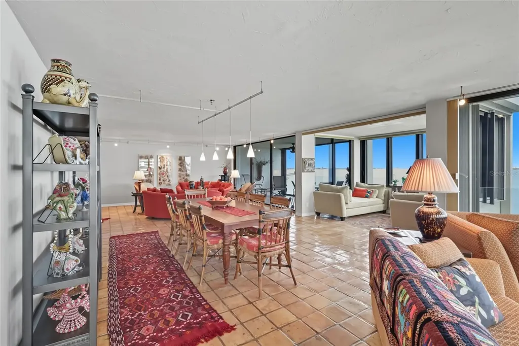 97 Sunset Drive Sarasota FL 34236