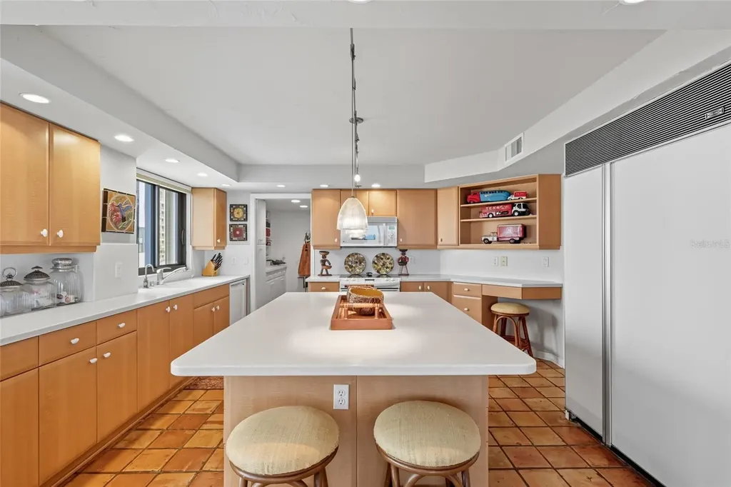 97 Sunset Drive Sarasota FL 34236