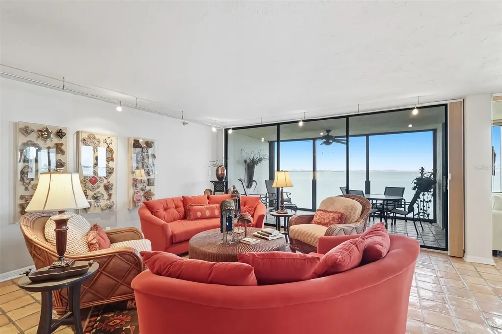 97 Sunset Drive Sarasota FL 34236