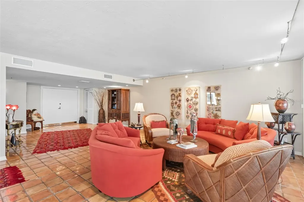 97 Sunset Drive Sarasota FL 34236