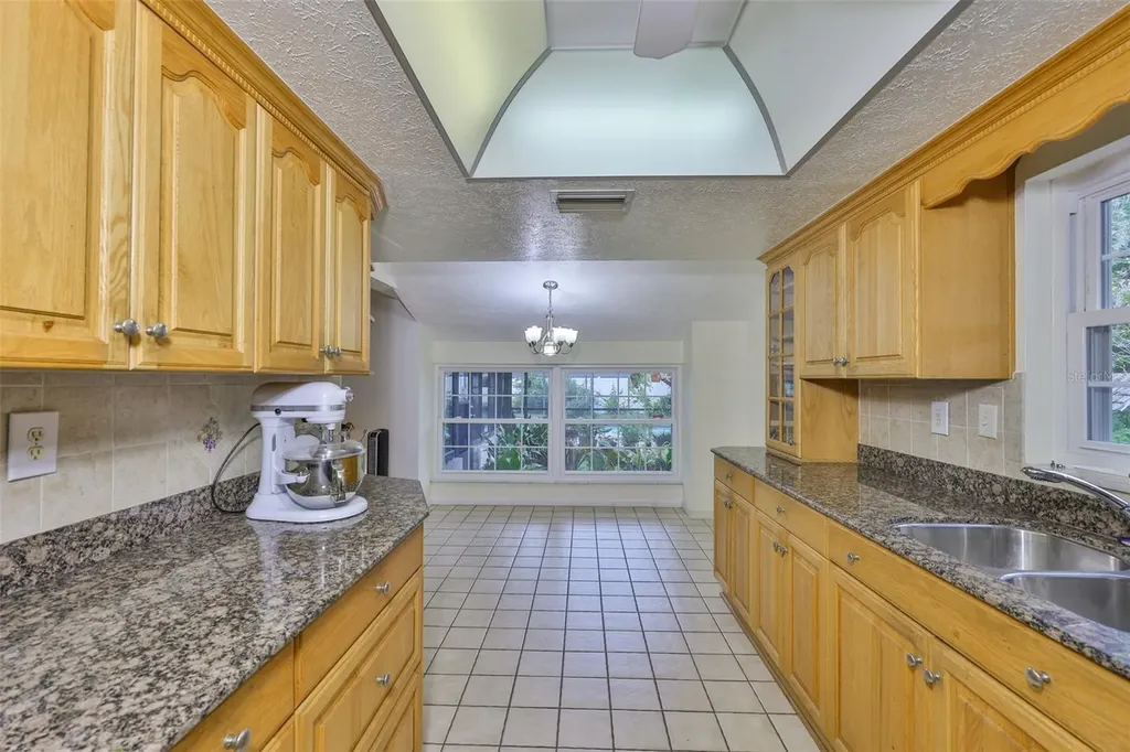1408 Moss Laden Court Brandon FL 33511
