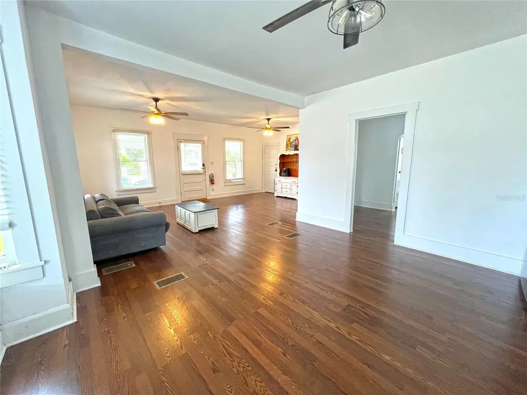 200 Live Oak Street New Smyrna Beach FL 32168