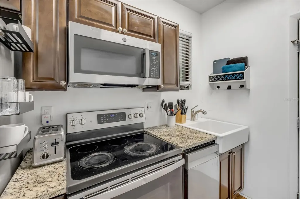 200 Live Oak Street New Smyrna Beach FL 32168
