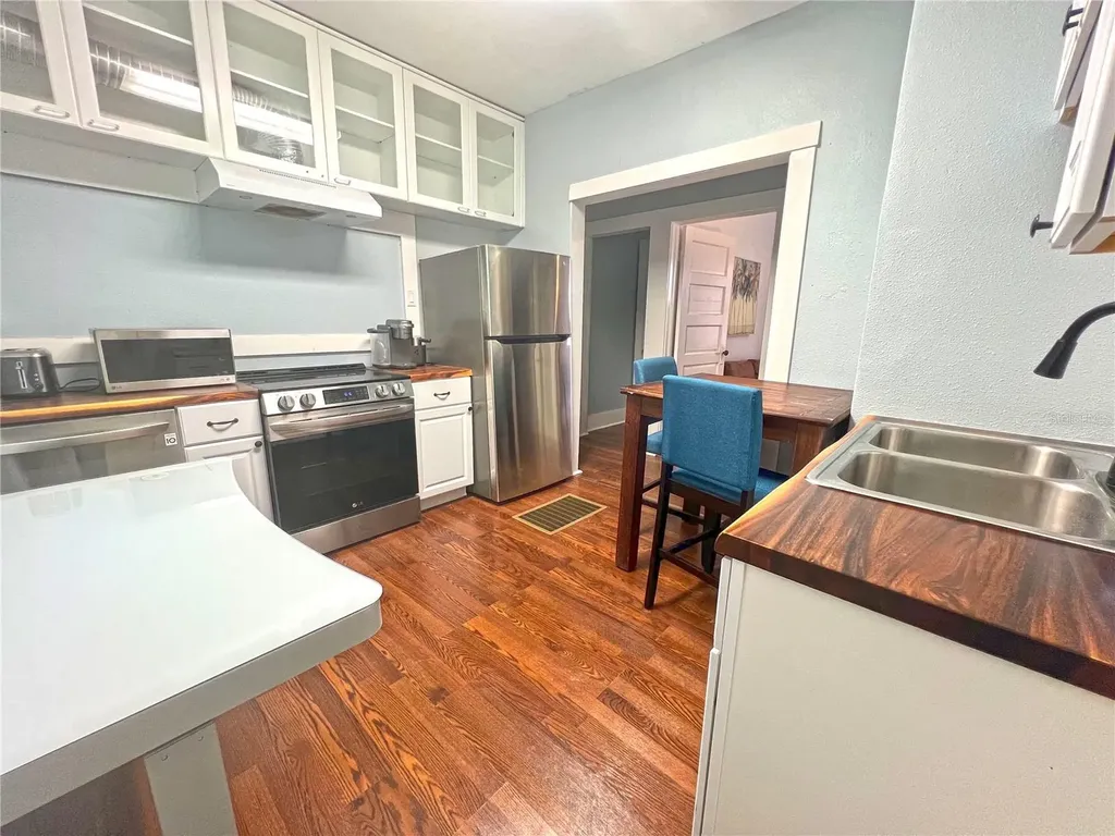 200 Live Oak Street New Smyrna Beach FL 32168