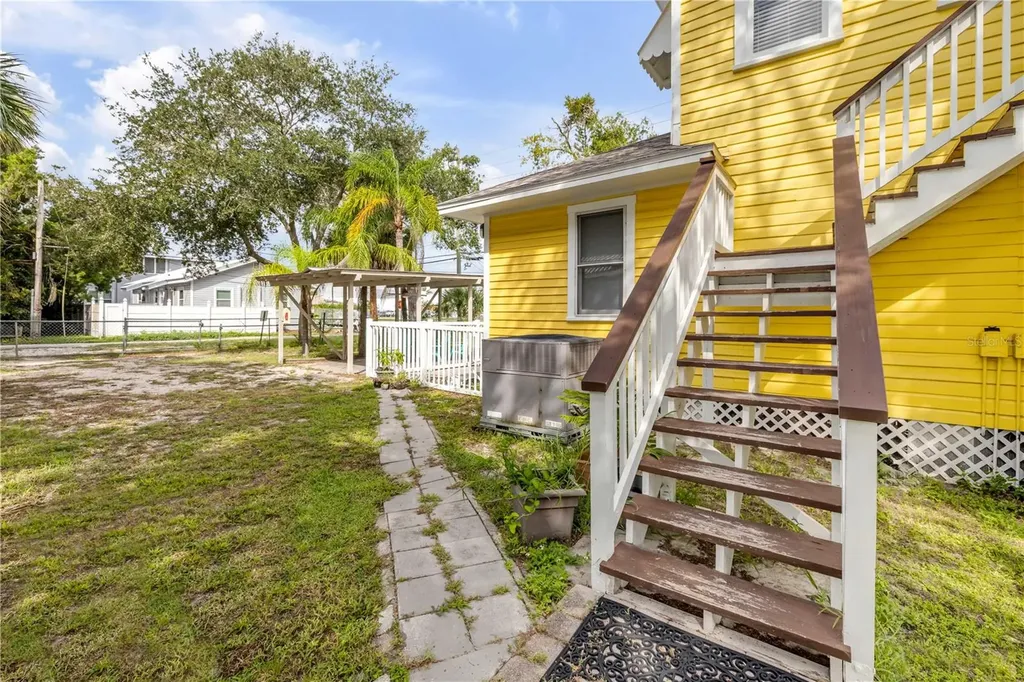 200 Live Oak Street New Smyrna Beach FL 32168