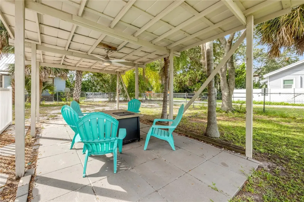 200 Live Oak Street New Smyrna Beach FL 32168