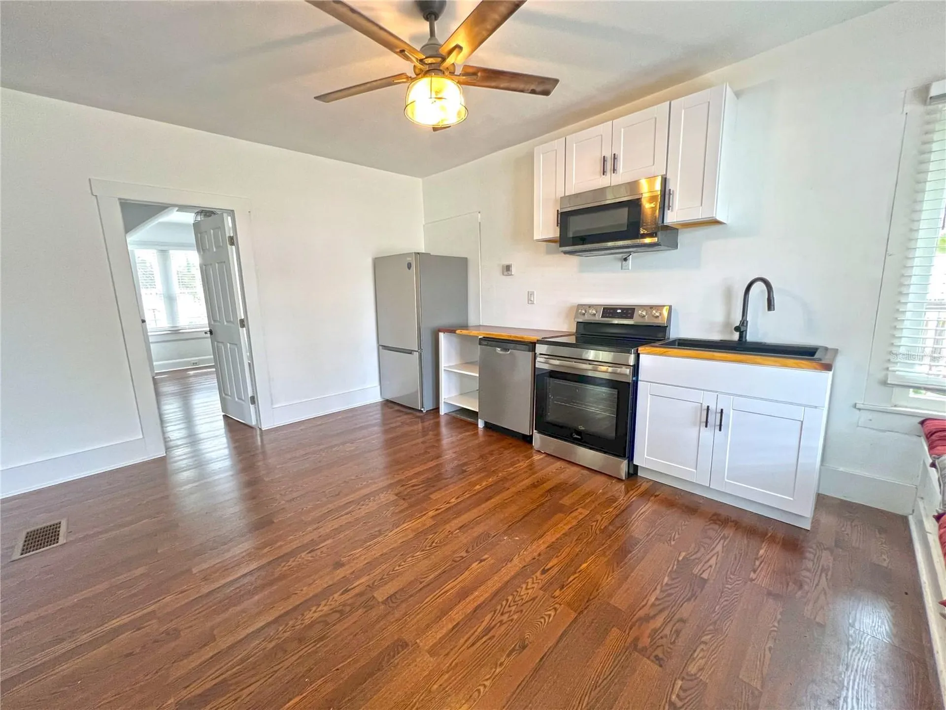 200 Live Oak Street New Smyrna Beach FL 32168