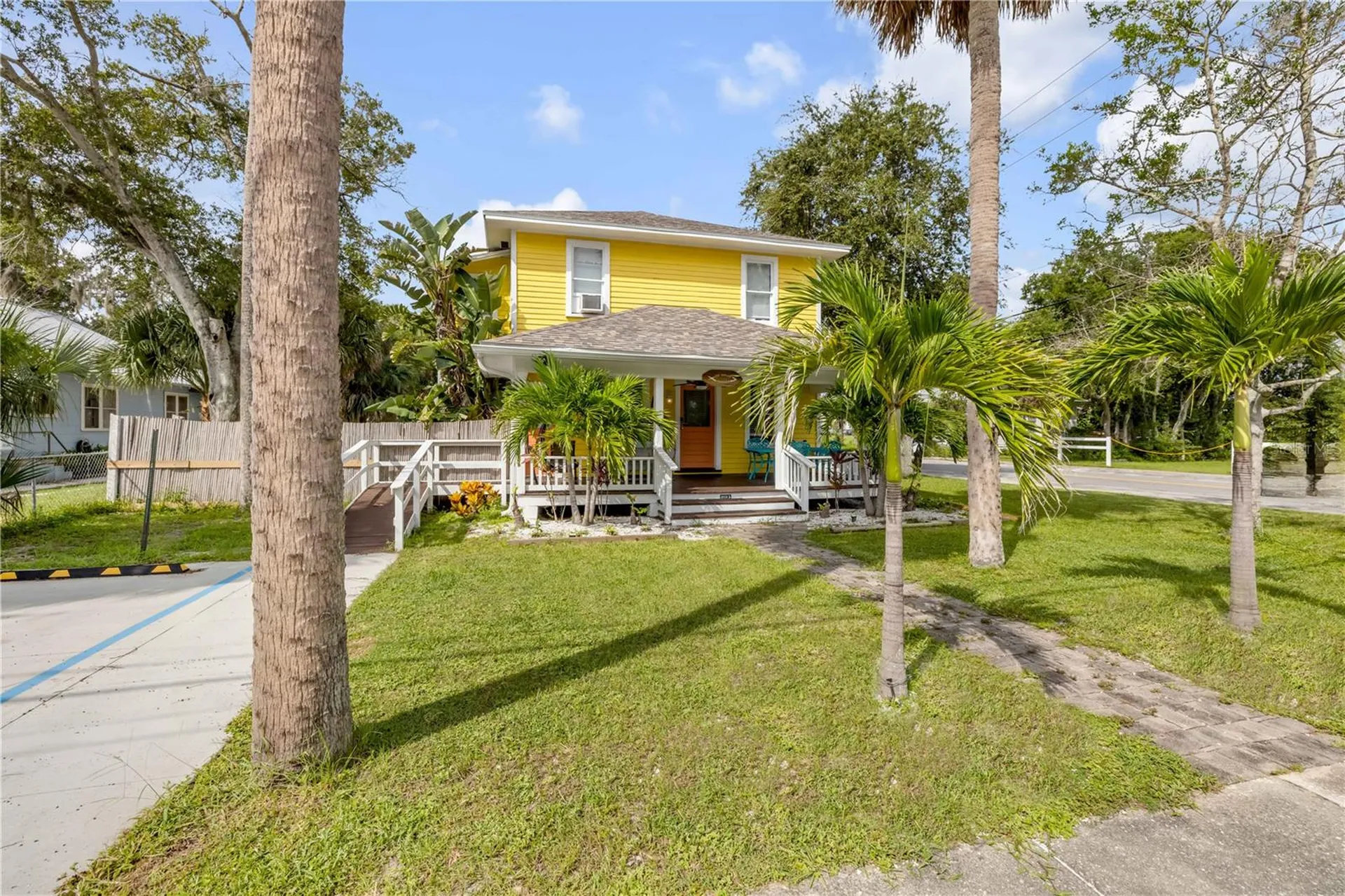 200 Live Oak Street New Smyrna Beach FL 32168