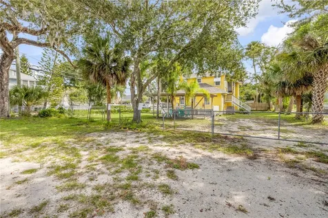 200 Live Oak Street New Smyrna Beach FL 32168