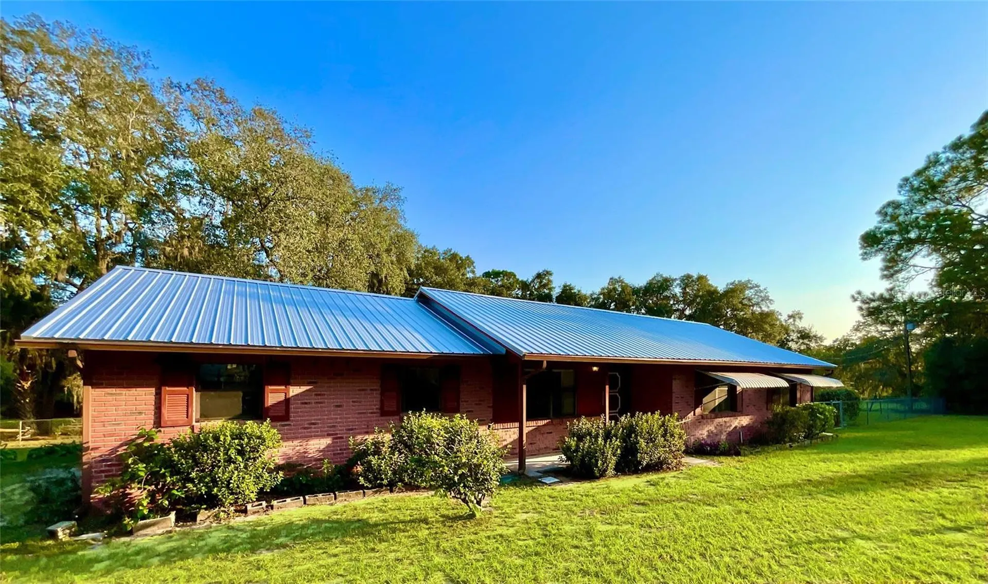 137 Oak Circle Interlachen FL 32148