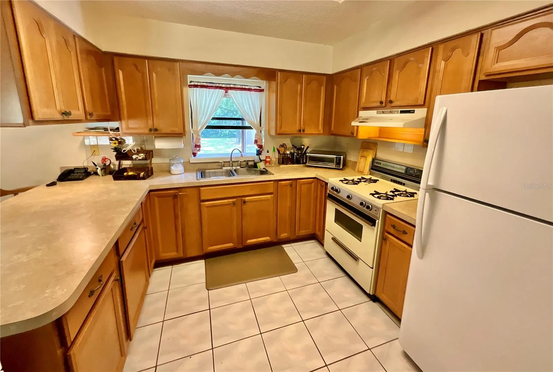 137 Oak Circle Interlachen FL 32148