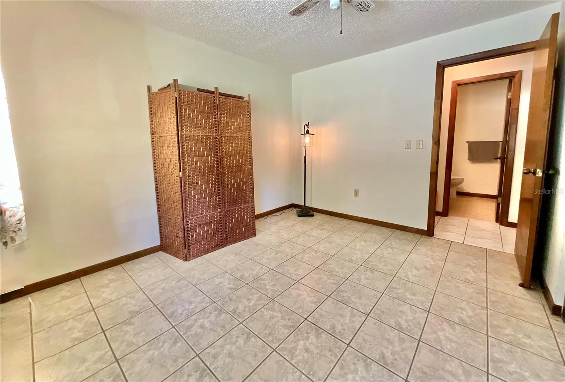 137 Oak Circle Interlachen FL 32148
