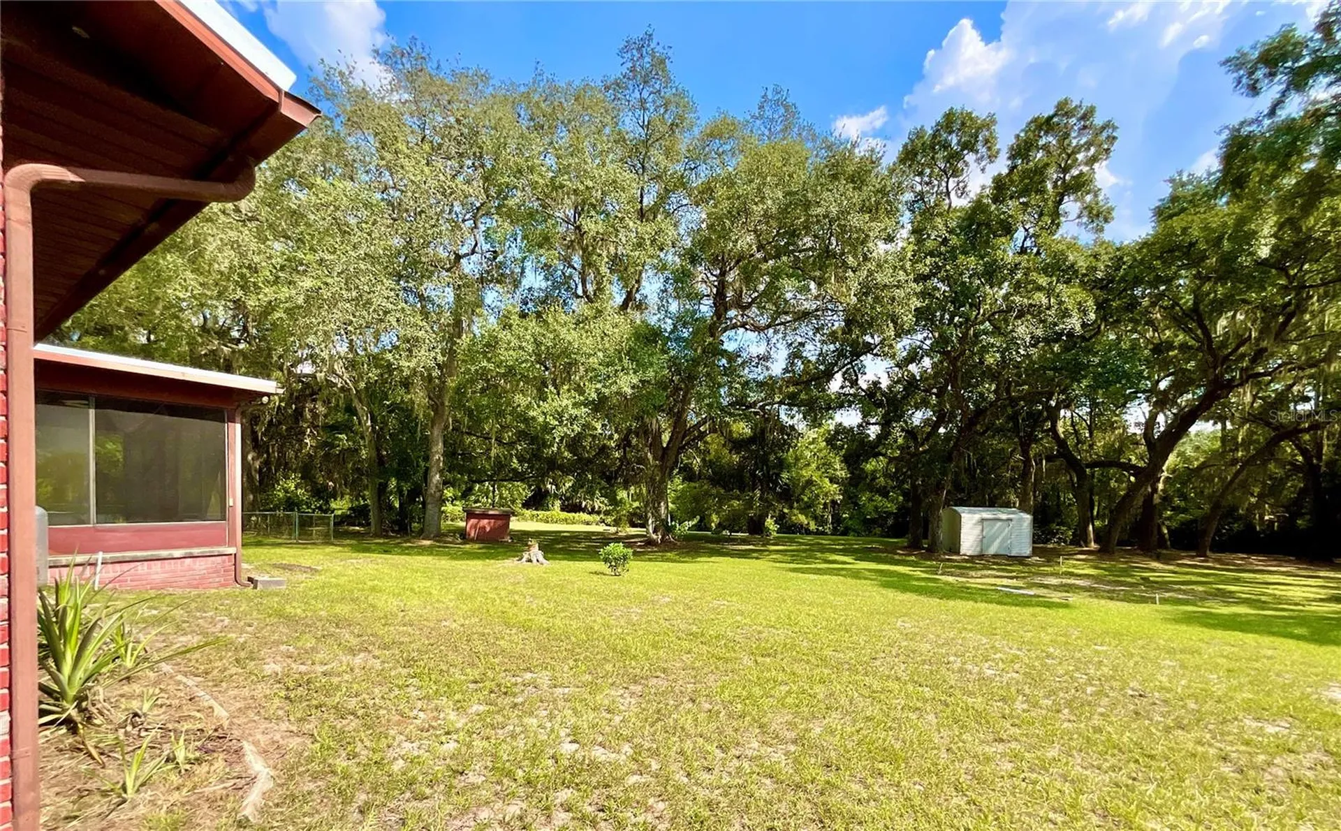 137 Oak Circle Interlachen FL 32148