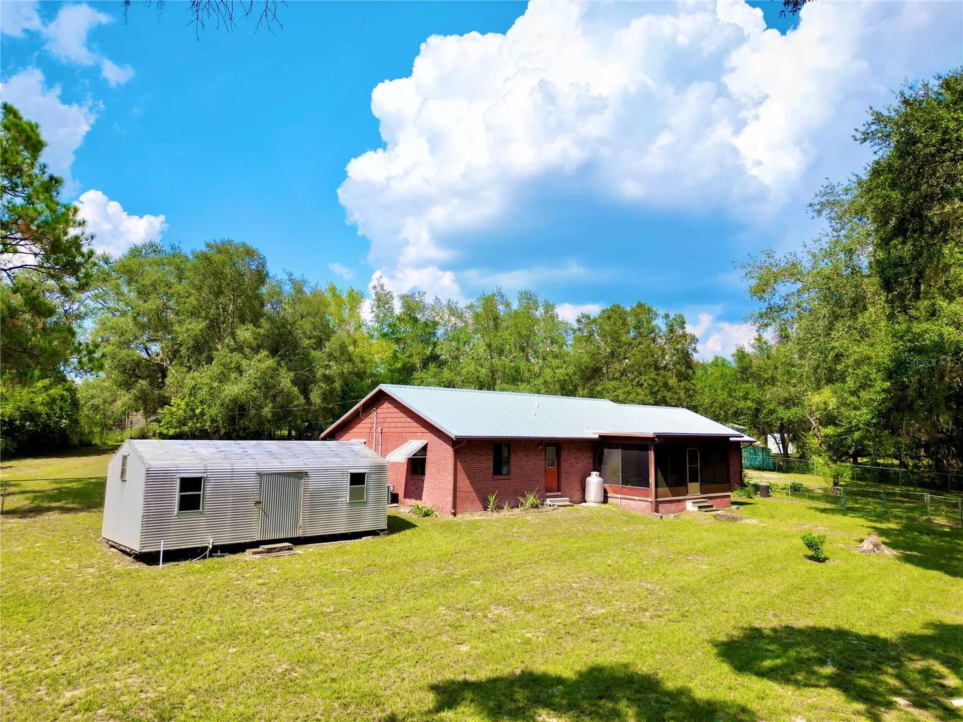 137 Oak Circle Interlachen FL 32148