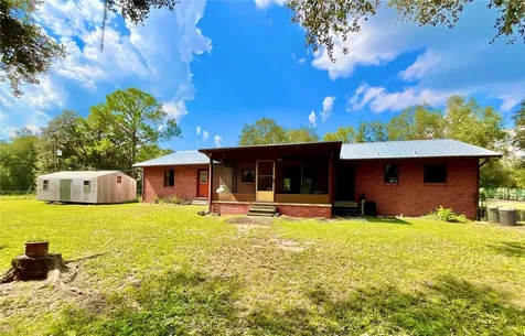 137 Oak Circle Interlachen FL 32148