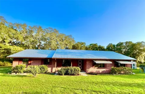 137 Oak Circle Interlachen FL 32148