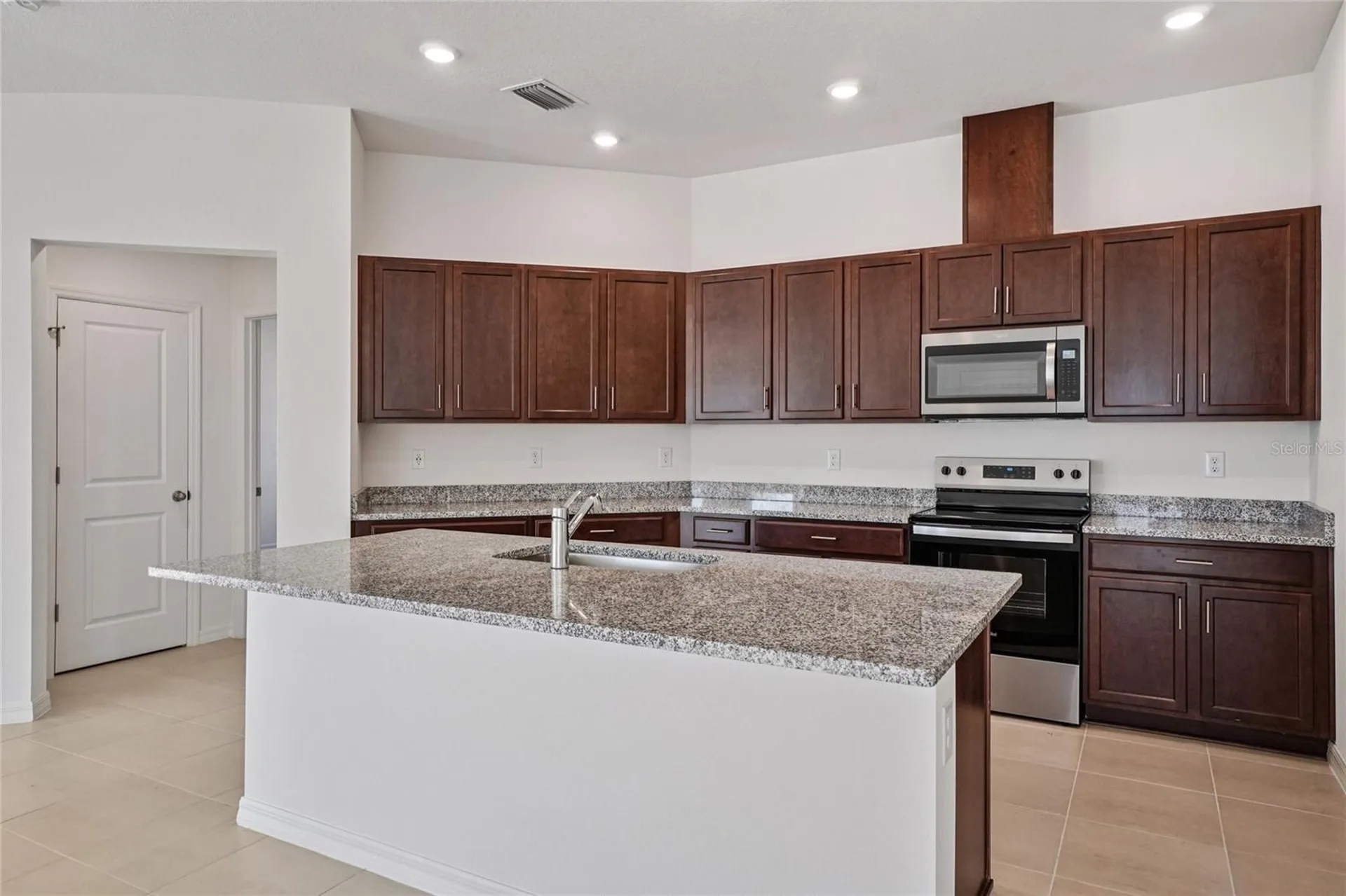 3323 Canberra Place Palmetto FL 34221