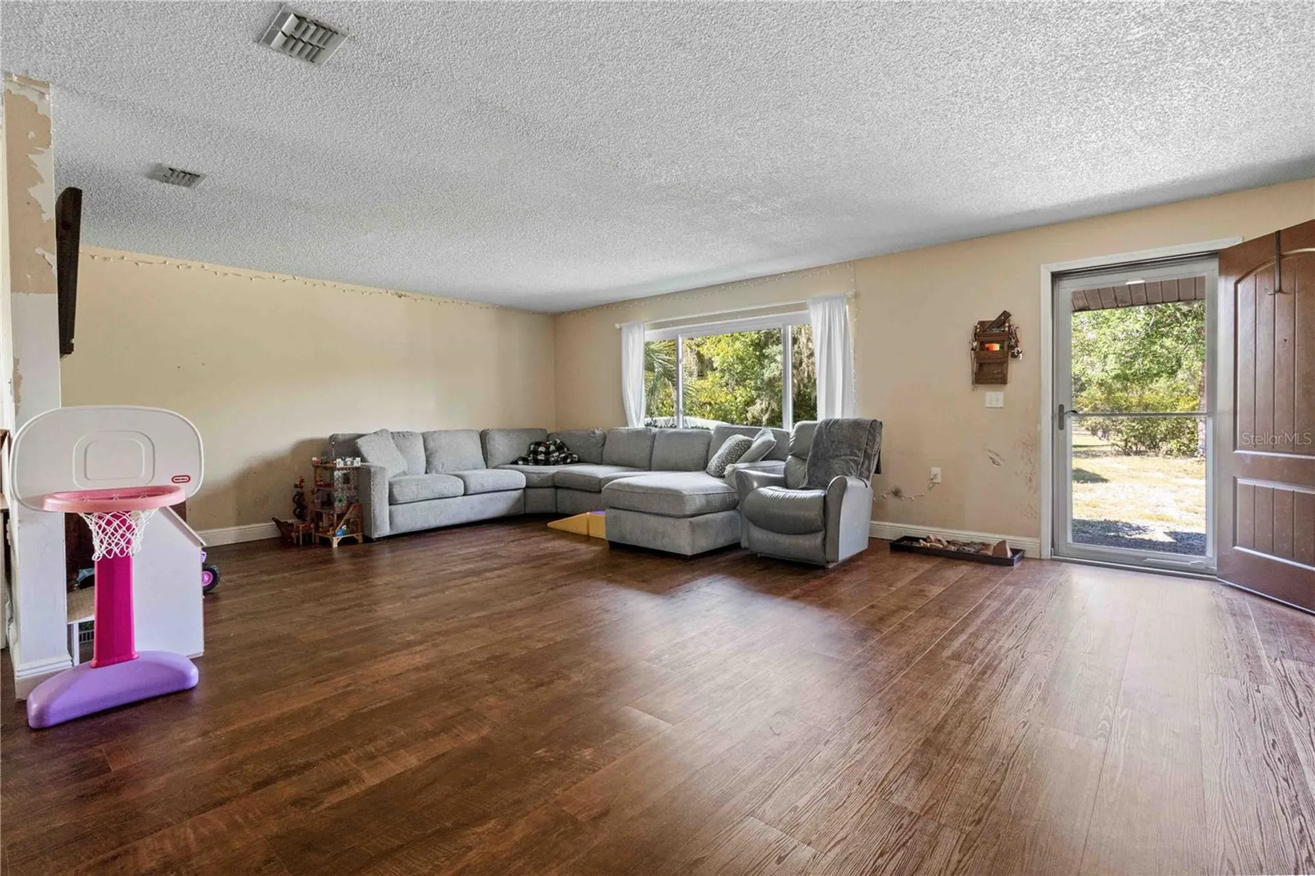 11350 SE 35th Street Morriston FL 32668