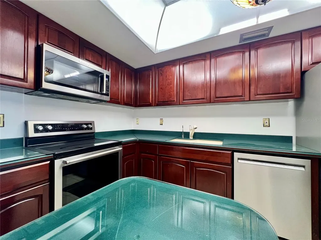 100 Pierce Street Clearwater FL 33756