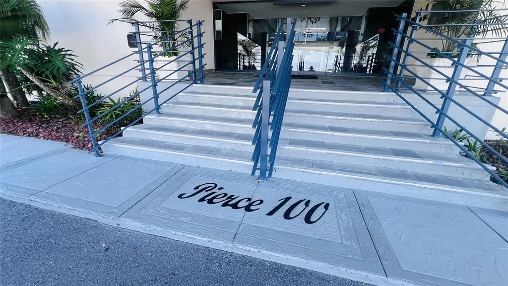 100 Pierce Street Clearwater FL 33756