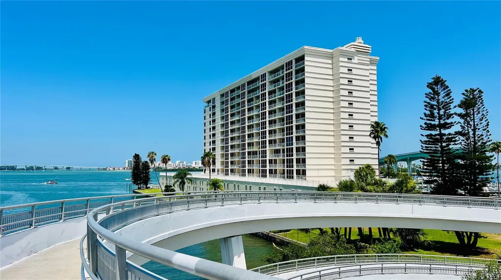 100 Pierce Street Clearwater FL 33756