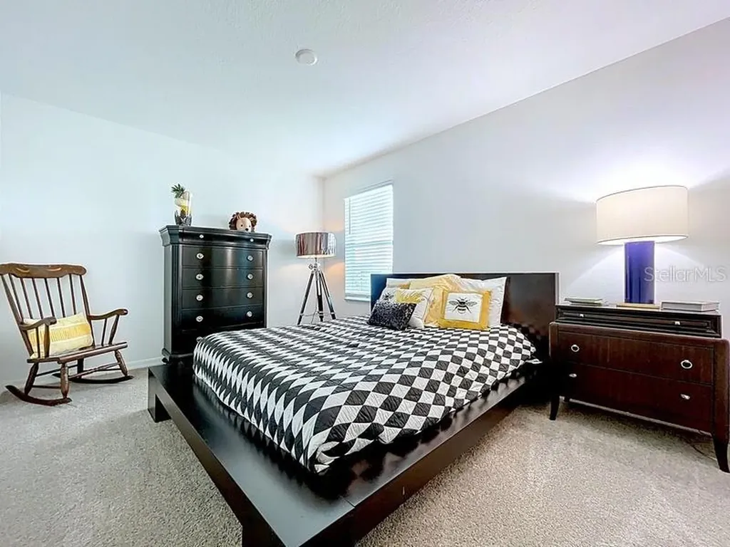 2450 Sunny Pebble Loop Zephyrhills FL 33540