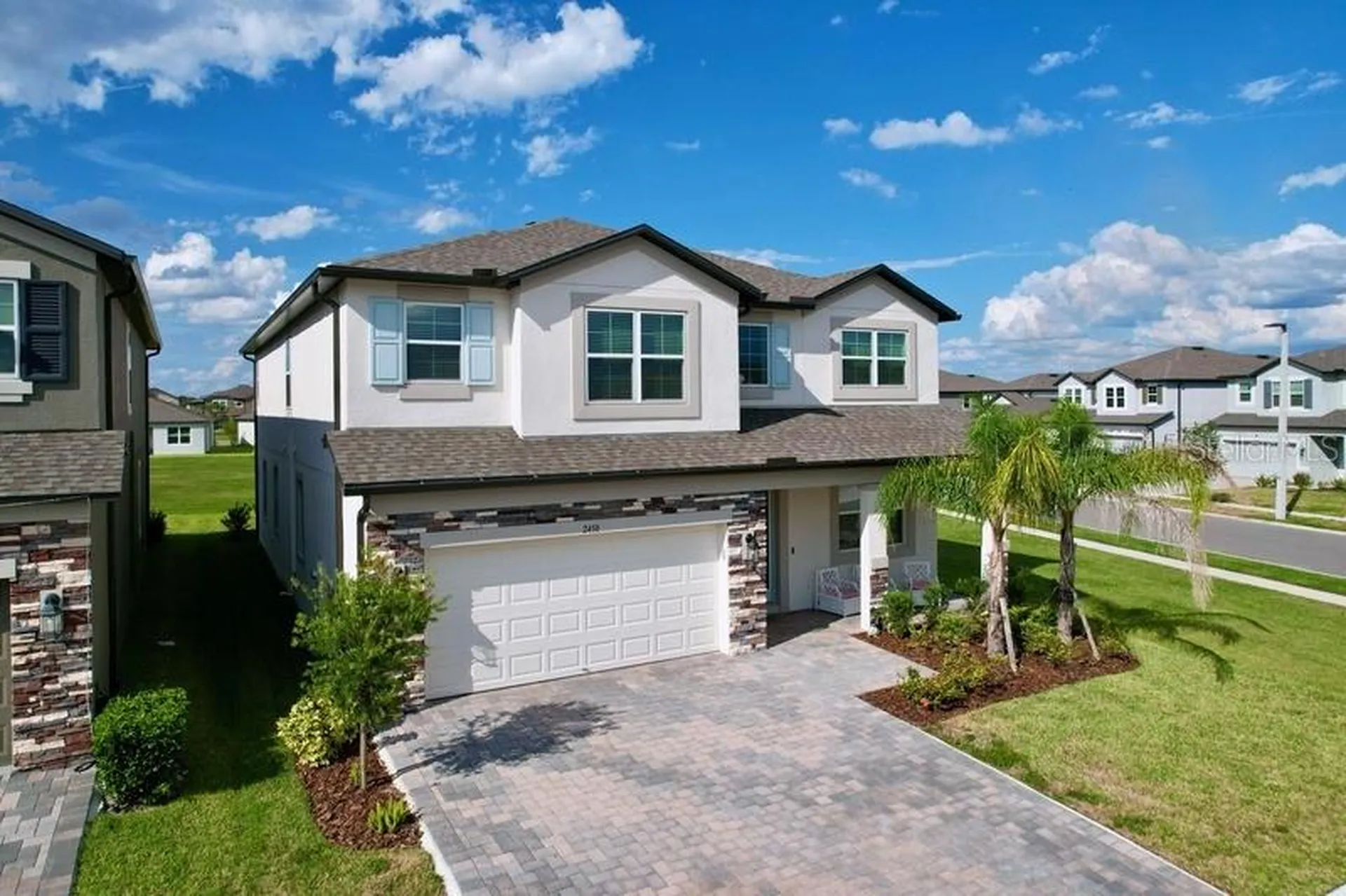 2450 Sunny Pebble Loop Zephyrhills FL 33540
