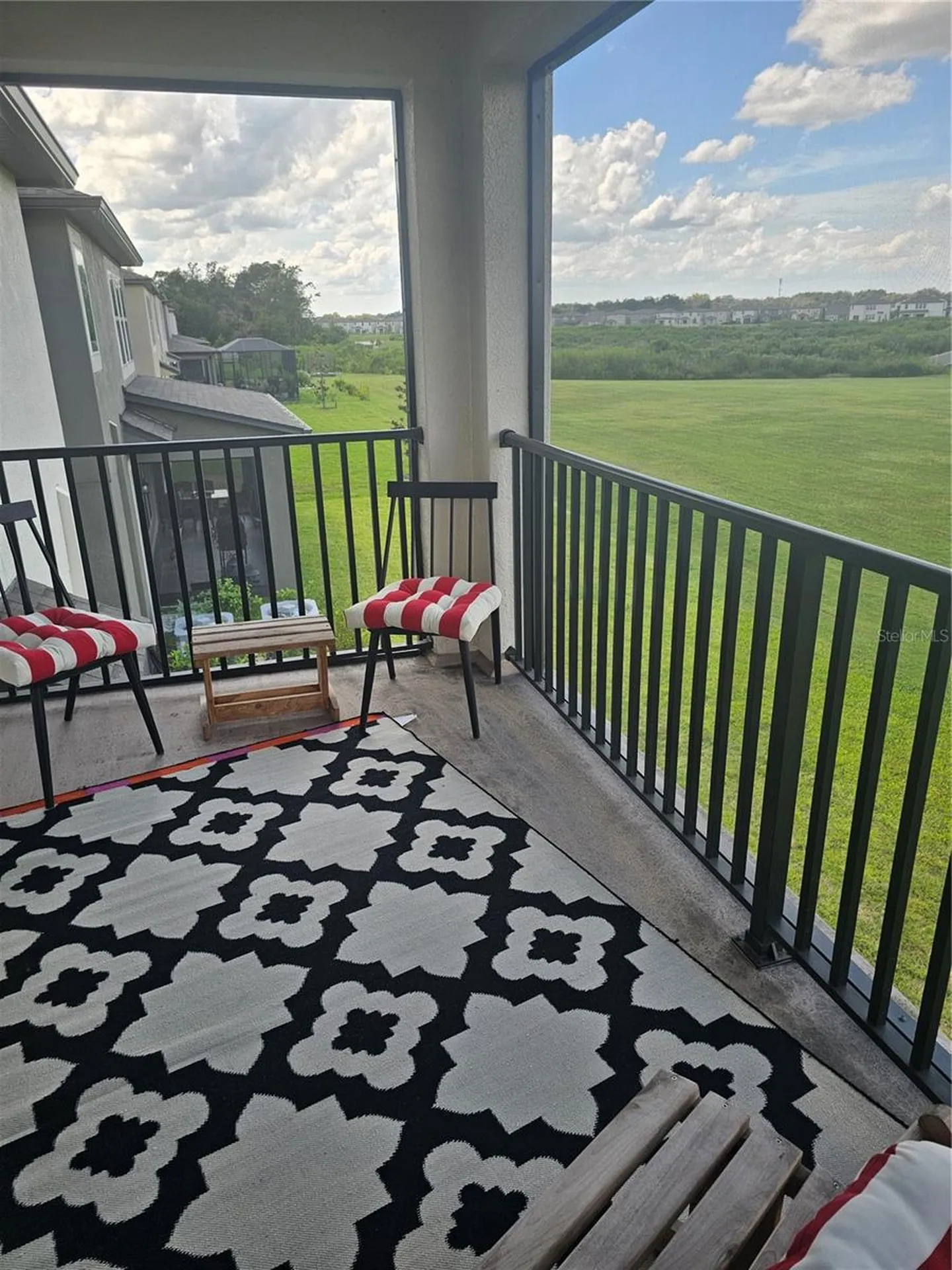 2450 Sunny Pebble Loop Zephyrhills FL 33540