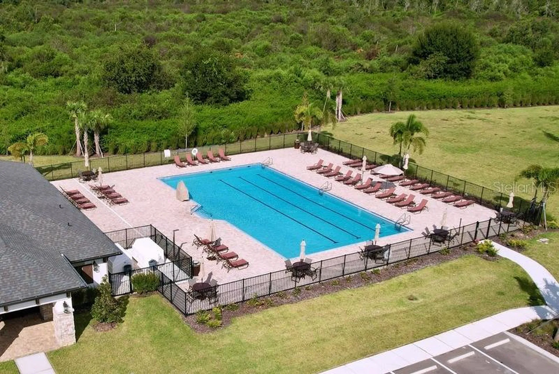 2450 Sunny Pebble Loop Zephyrhills FL 33540