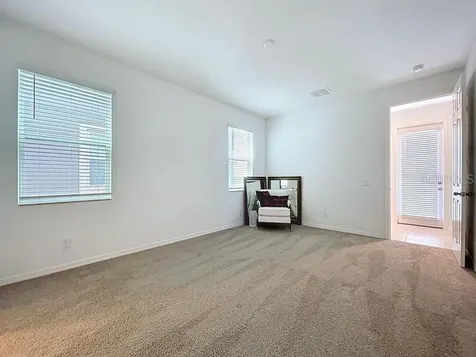 2450 Sunny Pebble Loop Zephyrhills FL 33540