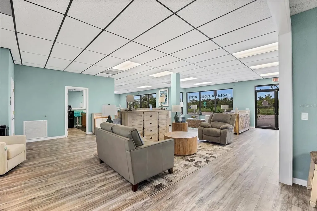 3279 S Access Road Englewood FL 34224