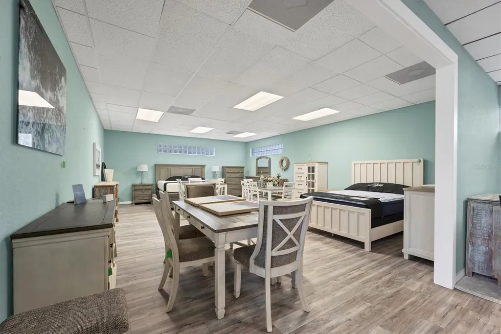 3279 S Access Road Englewood FL 34224