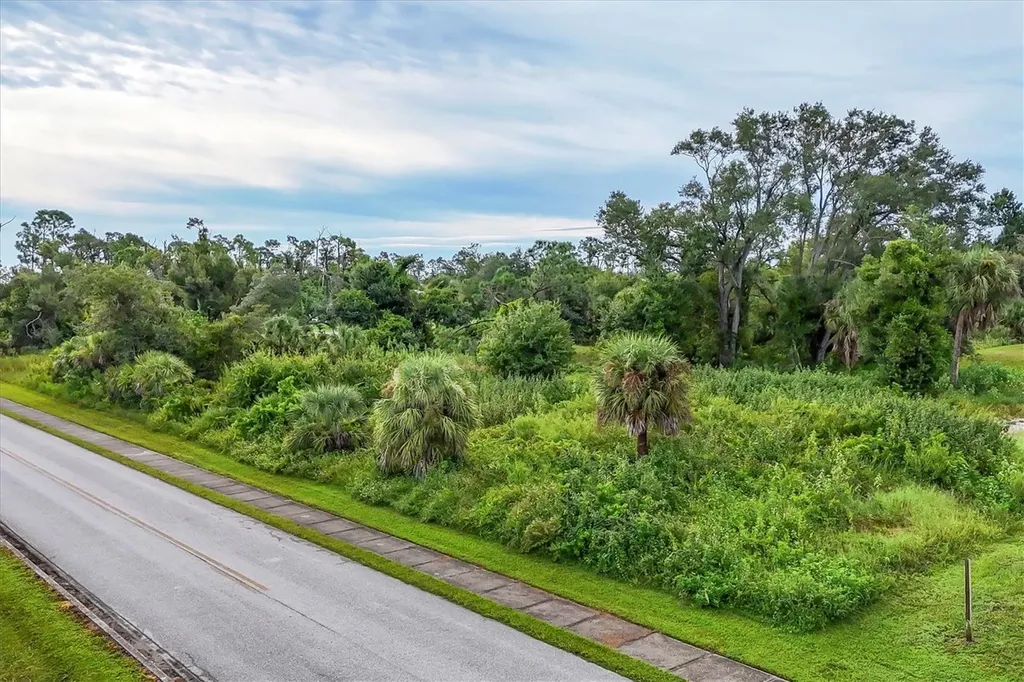 3279 S Access Road Englewood FL 34224